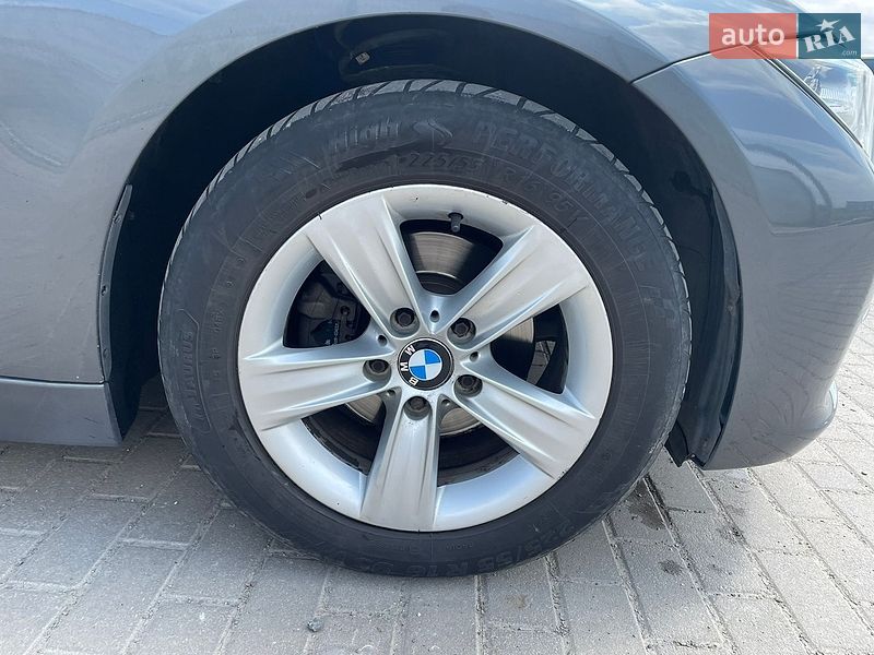 BMW-19