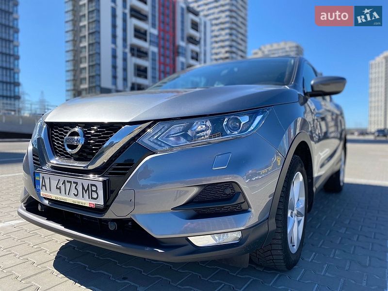 Nissan-13