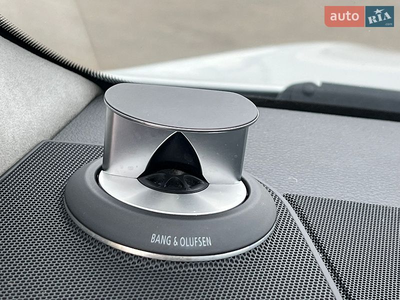 Audi-45