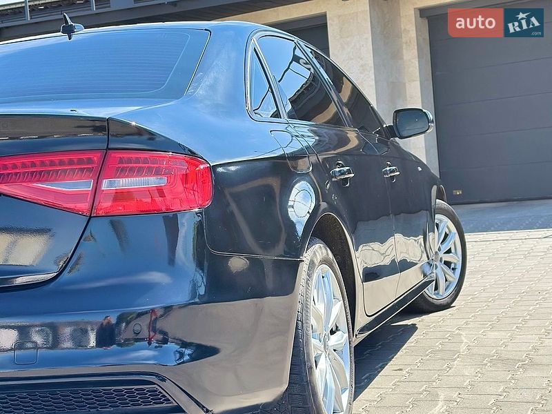 Audi-0