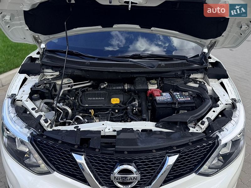 Nissan-3