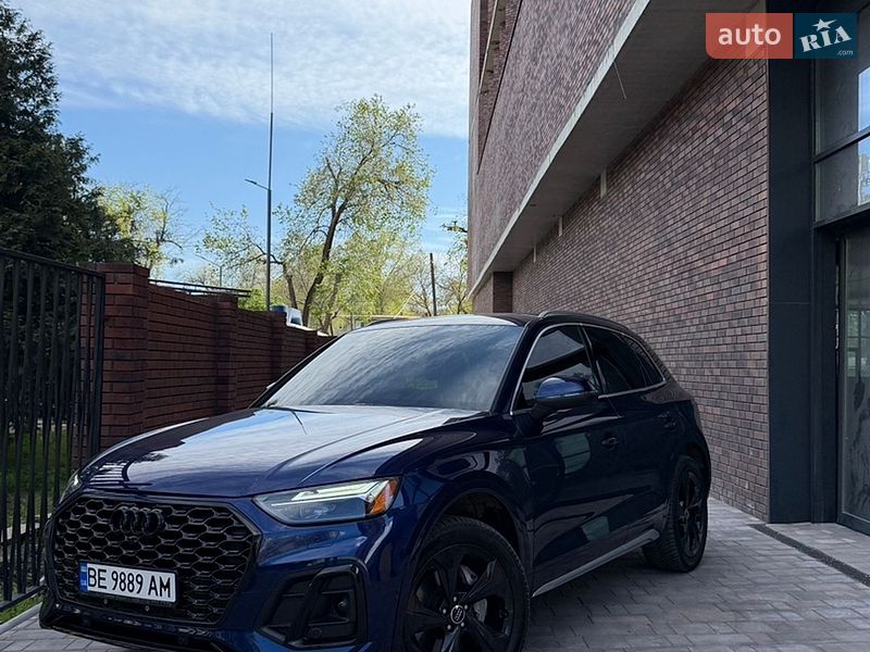 Audi-0