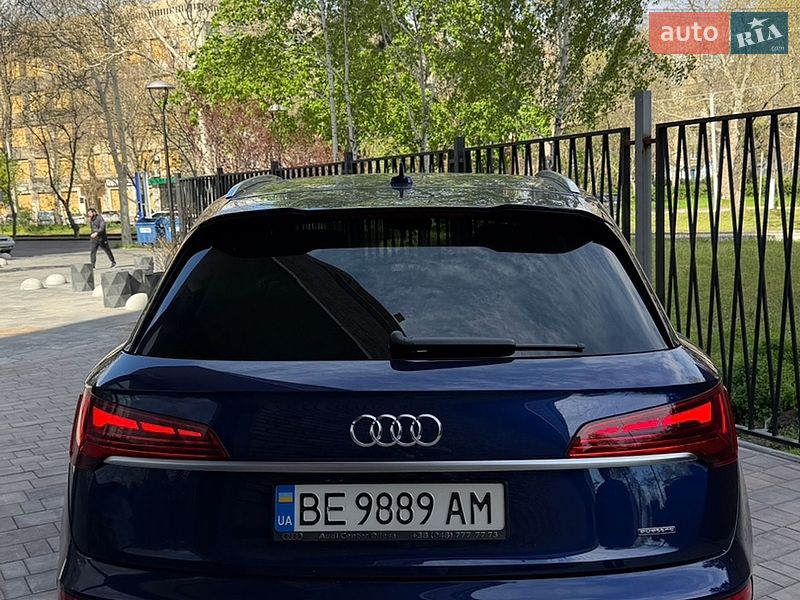 Audi-22