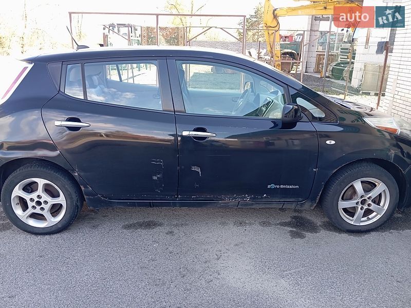 Nissan-16