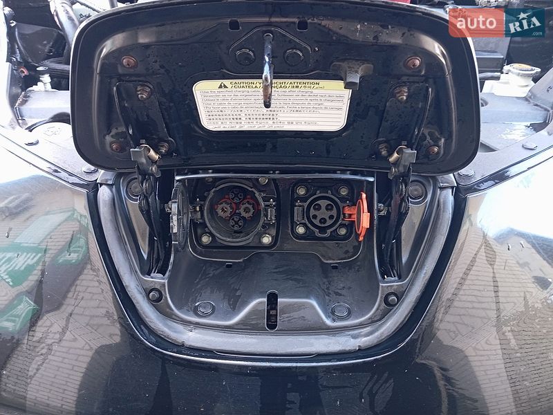 Nissan-2