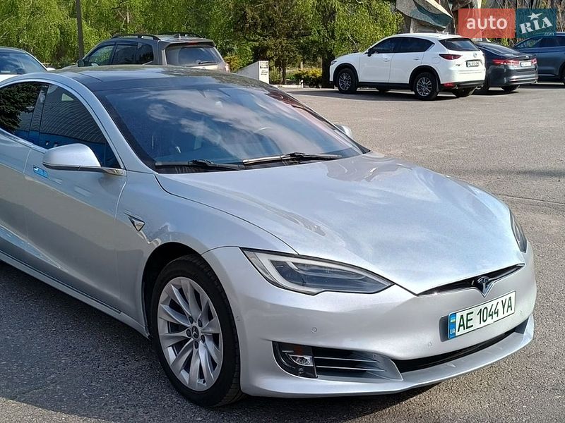Tesla-53