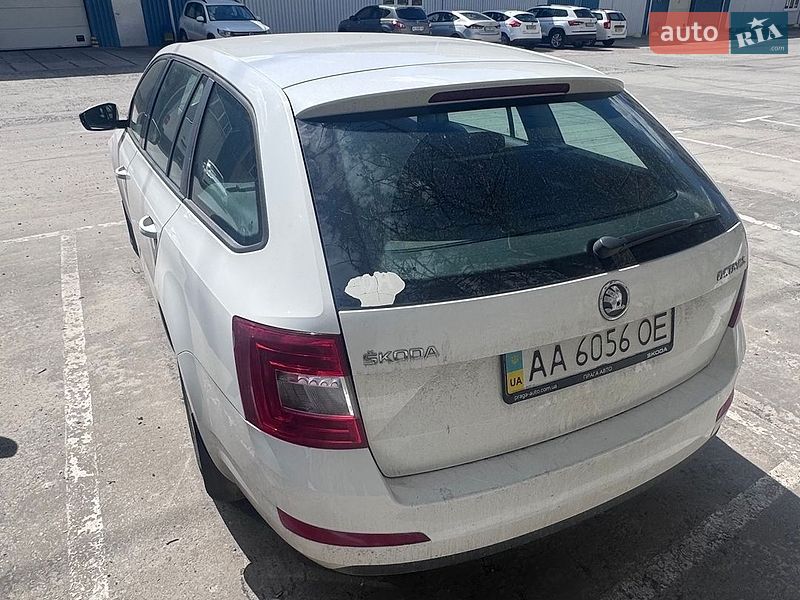 Skoda-8