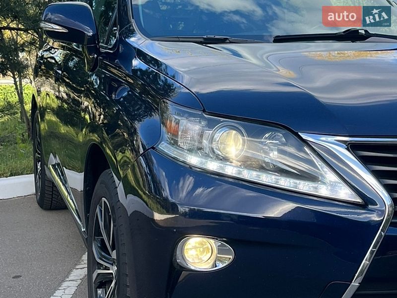 Lexus-11