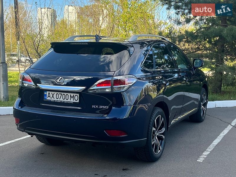 Lexus-14