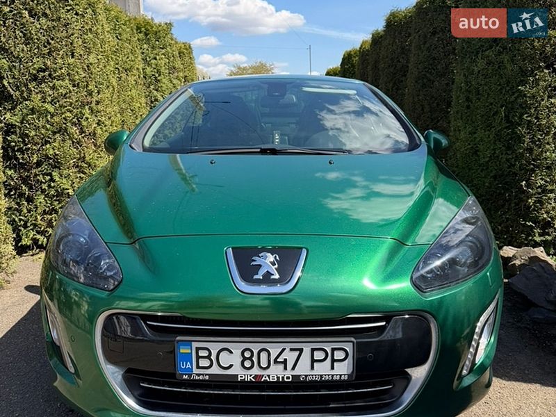 Peugeot-0