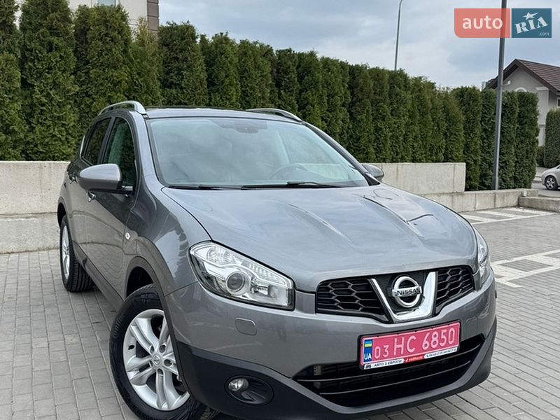 Nissan-12