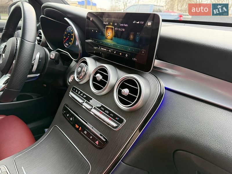 Mercedes-Benz-2