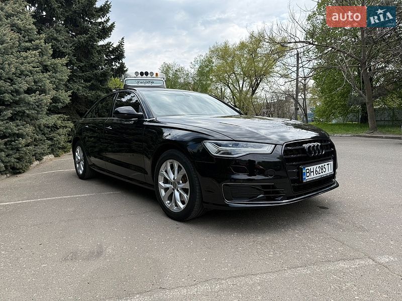 Audi-0