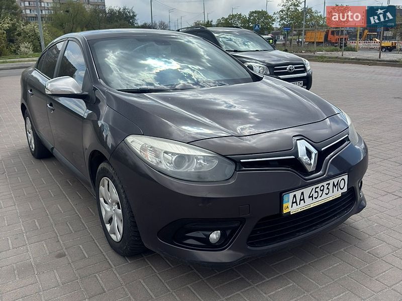 Renault-15