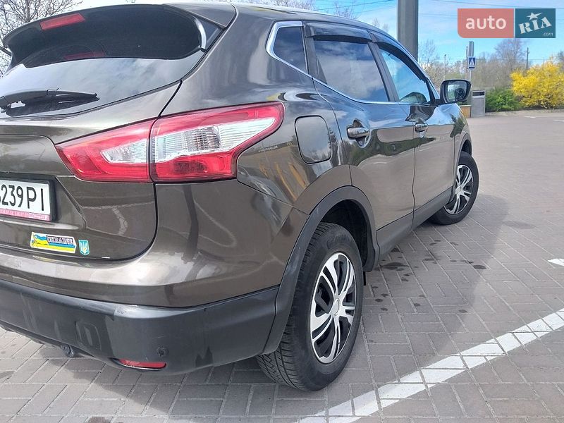 Nissan-4