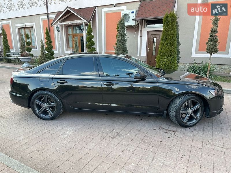 Audi-33