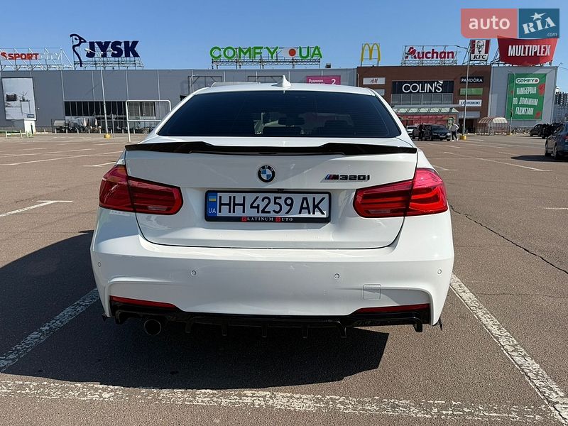 BMW-8