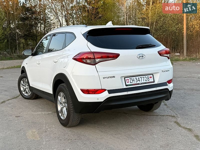 Hyundai-33