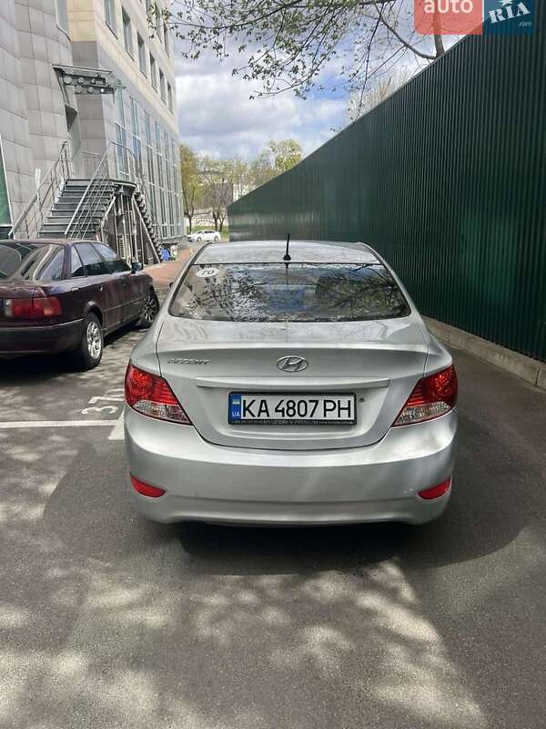 Hyundai-7