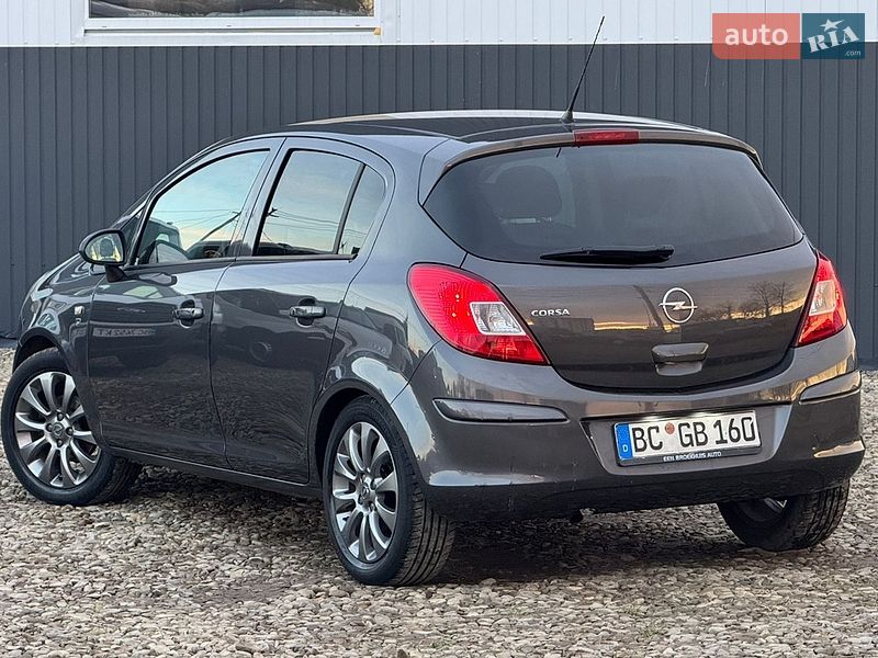 Opel-57