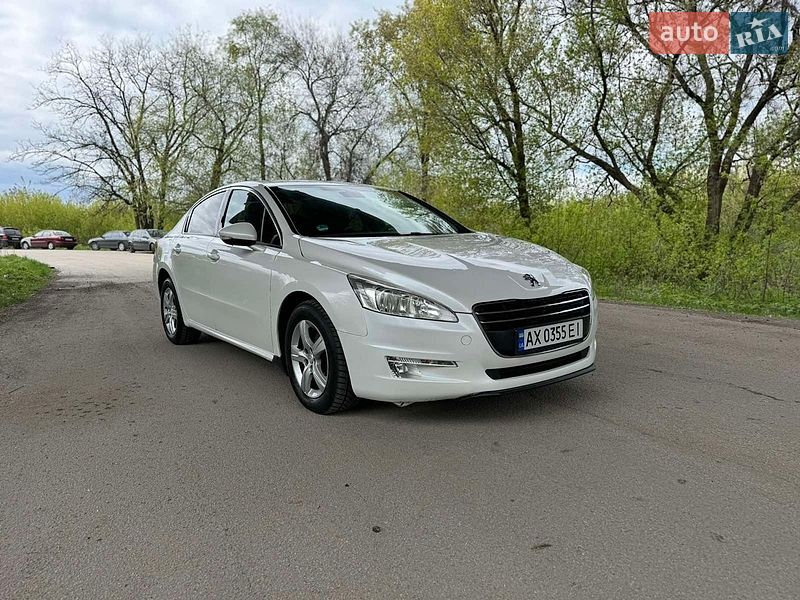 Peugeot-0