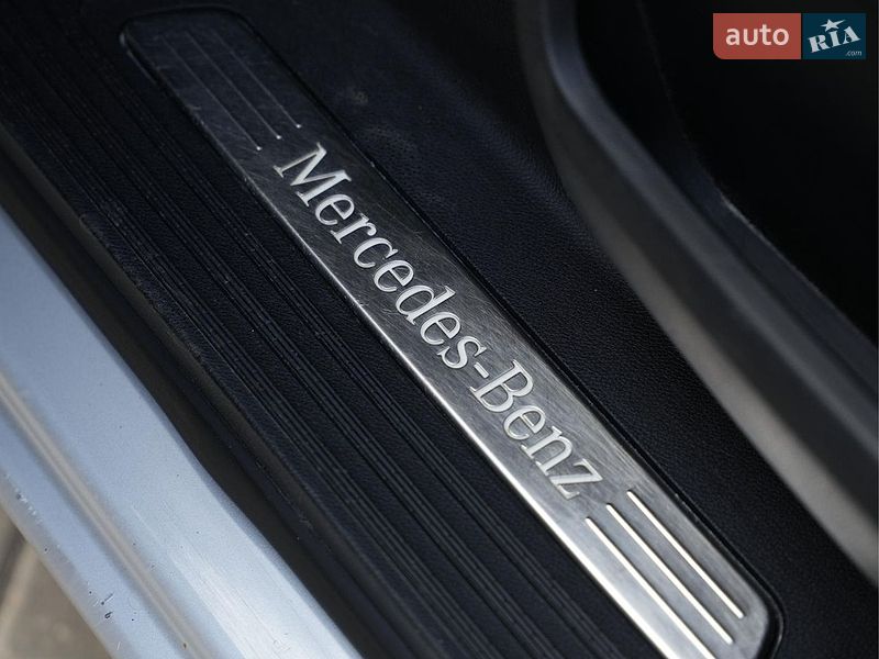 Mercedes-Benz-1