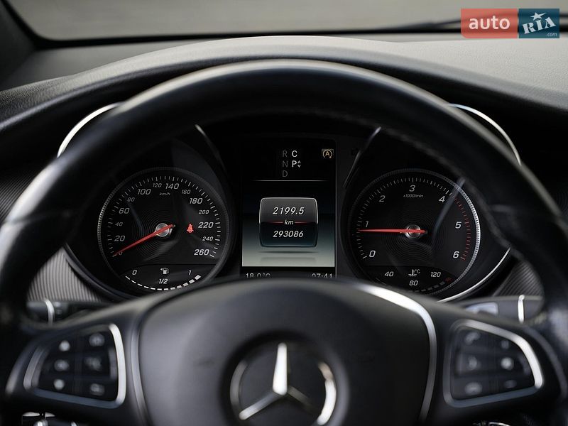 Mercedes-Benz-58