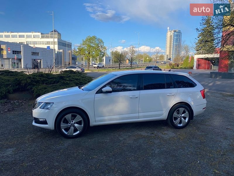 Skoda-36
