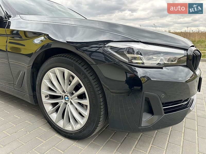 BMW-12