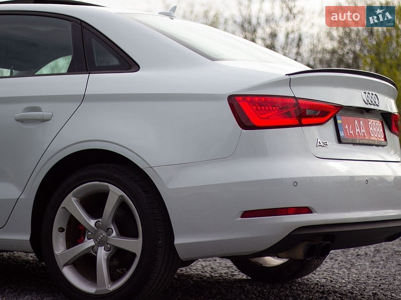 Audi-33