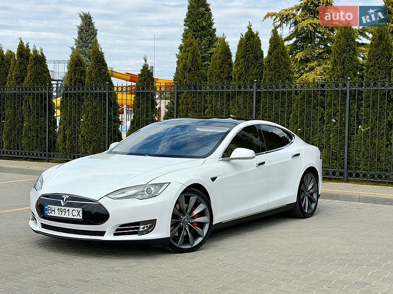 Tesla-22