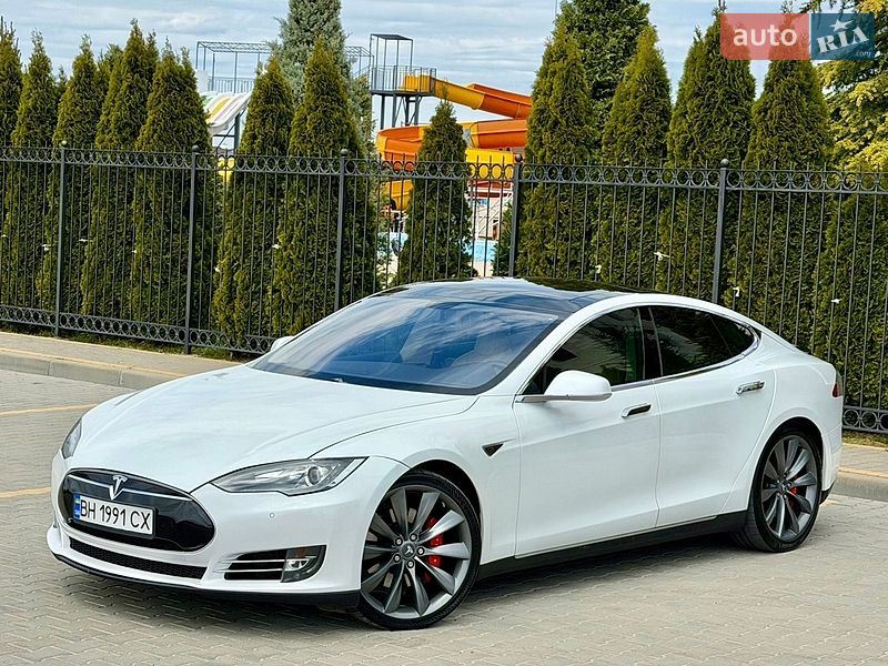 Tesla-21