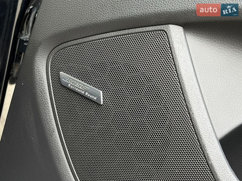 Audi-82