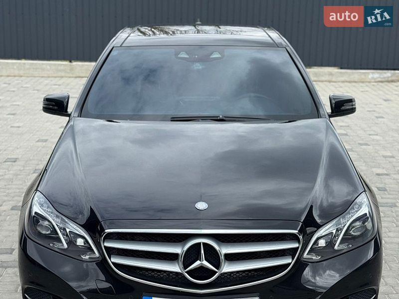 Mercedes-Benz-3