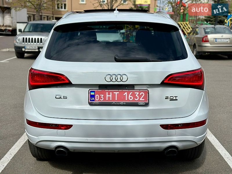 Audi-40