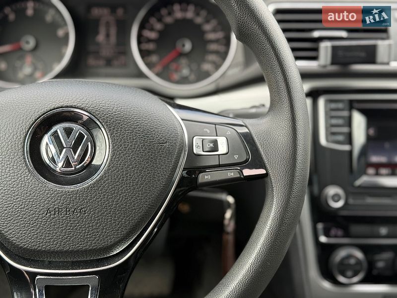 Volkswagen-25