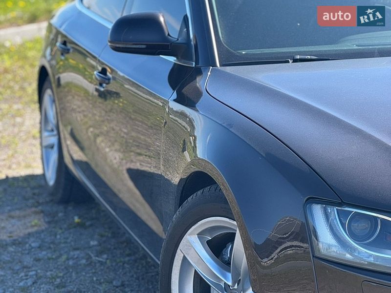 Audi-8