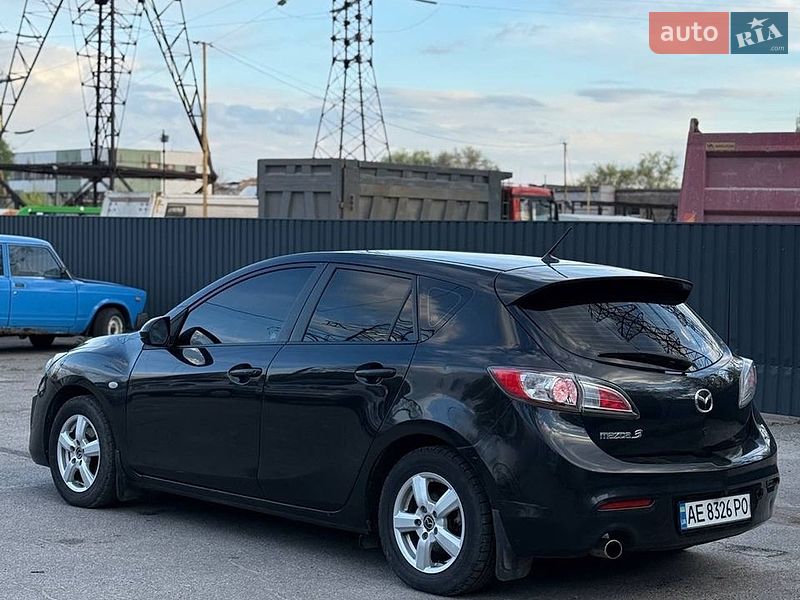 Mazda-8