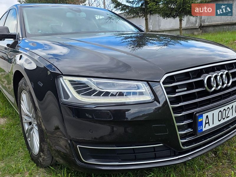 Audi-0
