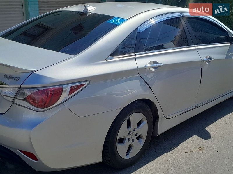 Hyundai-6