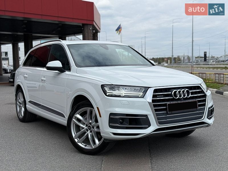 Audi-21