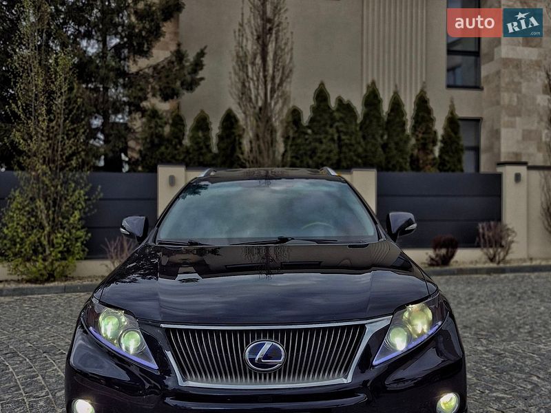 Lexus-14