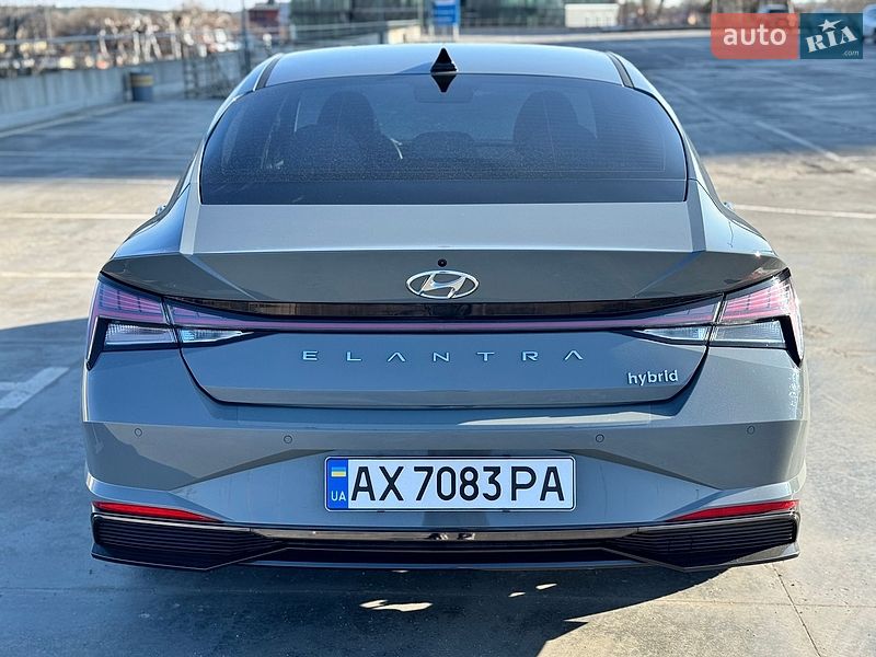 Hyundai-41