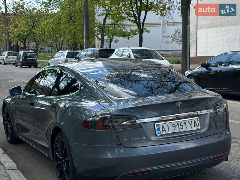 Tesla-6