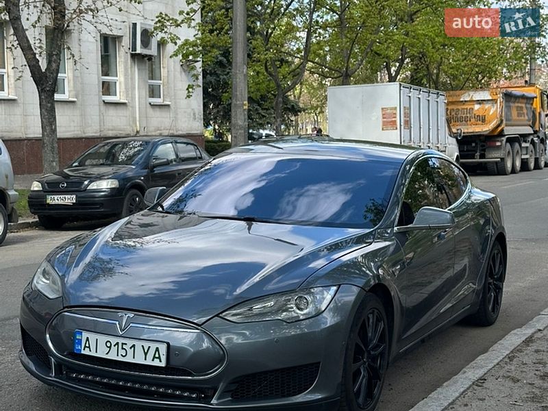 Tesla-7