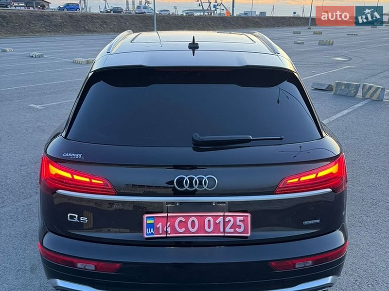 Audi-0