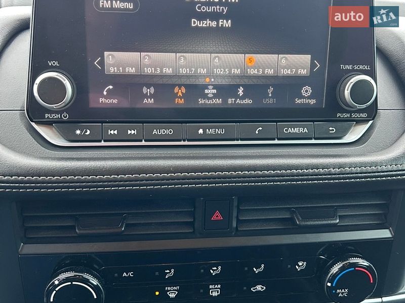 Nissan-14