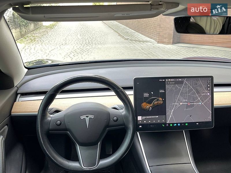 Tesla-8