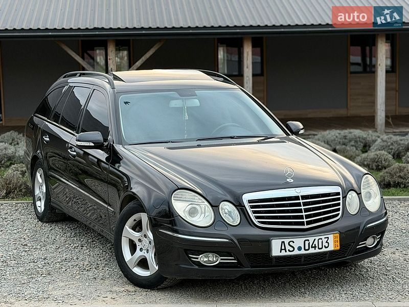 Mercedes-Benz-43