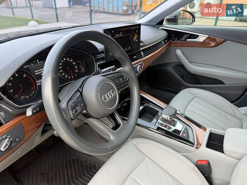 Audi-10